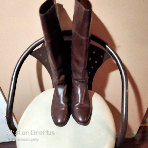 boots - Picture 3 of 14